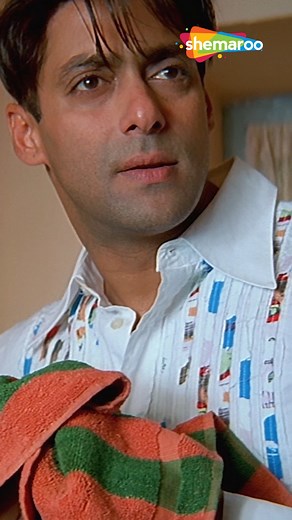 604K views · 10K reactions | बड़े छुपे रूस्तम निकले | Mujhse Shadi Karogi Movie #salmankhan #romanticmovie #comedy #BollywoodMovies #bollywoodreel #Bollywoodmovie #Moviescenes #dramascene #Emotional #BollywoodDrama #HindiMovies #reels #fbreels #bollywoodreels | Romantic Movies 24/7 | Facebook