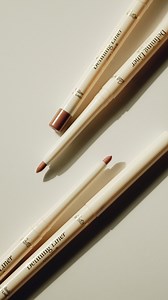 2.1K views · 14 reactions | City Lips Defining Liner makes thin lips a thing of the past @gwenliveswell shows us how to get that full, youthful pout with a little help from your fave Plumping Gloss  Which shade is your go-to? | City Beauty | Facebook