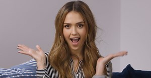Jessica Alba on Becoming a Powerful Boss: "I Kind of Felt Like an Impostor"