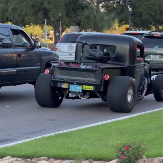 98K views · 4.3K reactions | Classic Trucks at Cruisin’ The Coast | SICK Slammed Trucks | Facebook