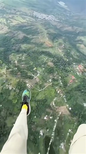 Qulomvs Ergonomic Office Chair with Reclining Design, Adjustable Headrest, Padded Armrests, Footrest, and Lumbar Support for Enhanced Comfort#tiktokshopholidayhaul #furniture #chair #ergonomicchair #officechair