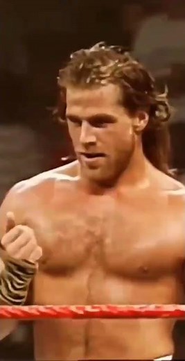 Sunny and Shawn Michaels interact on WWF Superstars 1996