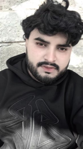 فيديوهات أنشأها Asik (@loading....110) باستخدام original sound - 👑𝑻𝒂𝒔𝒇𝒊𝒌 𝑨𝒉𝒎𝒆𝒅🇰🇼