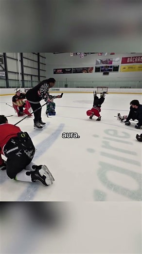 L'ARME SECRÈTE DE L'ÉQUIPE À LEWIS #lewislefou