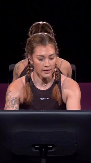 Dr. Charlotte Weidenbach on Instagram: "Naturally “boosting” growth hormone (HGH) – what does that actually mean? Growth hormone plays a key role in many physiological processes, including muscle growth, tissue repair, and metabolic regulation. To be clear: While it can support fat metabolism, fat loss is neither mandatory for everyone nor a universal goal – its key role lies in recovery and performance. With a few simple, everyday adjustments, we can support natural HGH release and improve trai