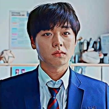 Hyoman Brutally Beats Sieun But He Refuses to Fall 💀🔥 | Weak Hero Class 1 Fight Scene #shorts