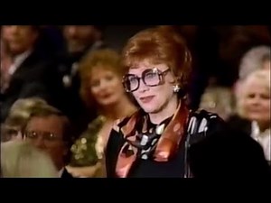 Eve Arden speaks at Tribute to Barbara Stanwyck 1987