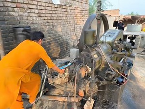 Old black diesel engine chakki machine #dieselengine #engine | Sapna Village