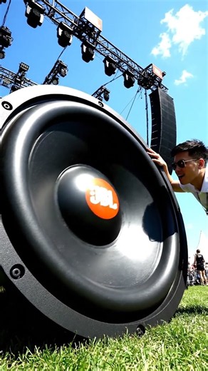 BASS #new #jblhardbass #bass #song #techno #dj #jbl #music #housemusic