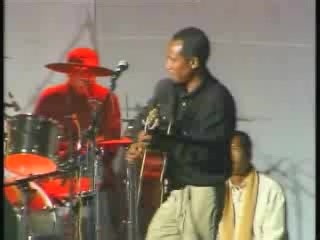 69K views · 4.2K reactions | VOLOLONA (DADAH--1978)---MAHALEO (DAMA...