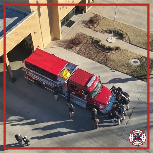 We noticed a few community members asking great questions about the push ceremony event last week- including what the ceremony was for, and even whether Tender 2 had an engine. Ya'll...a Fire vehicle without an engine? Come on now! 😂 That curiosity gave us the perfect opportunity to share why this tradition matters, and explain it in more detail! A push-in ceremony dates back to the earliest days of firefighting, when fire apparatus were pulled by horses. After returning from a call, firefighte