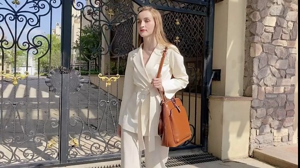 HuxFam Mini Backpack for Women Backpack Purses Women PU Leather Anti Theft Cute Bookbag Ladies Small Back Packs Purse Medium Black