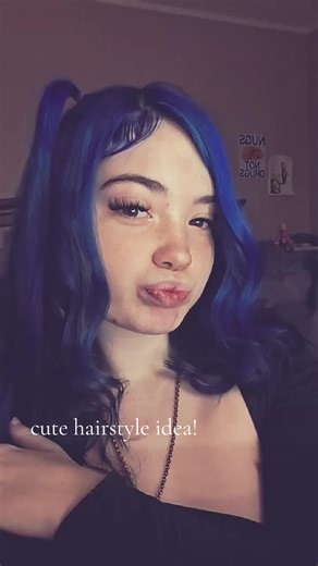 Cute Hairstyle Ideas for Blue Hair
