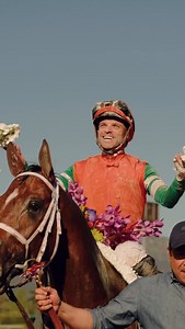 What a day at Santa Anita Park! From thrilling stretch duels to unforgettable finishes, the stars of the sport put on a show. 🌟 Congrats to Journalism with Umberto Rispoli for taking the Santa Anita Derby, and Tenma with Juan Hernandez for winning the @fasigtipton Santa Anita Oaks! 🏅🔥 Two standout performances on the Road to the @kentuckyderby and Oaks! A huge round of applause to all the winners, connections, and fans who made Santa Anita Derby Day electric. If you weren’t here, you missed o