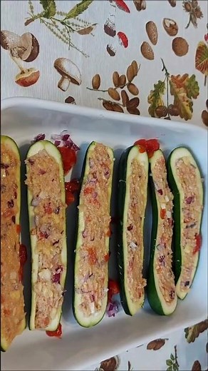 Un'idea per Natale: 🥒zucchine ripiene🥒 tutto in forno🥒 in 15 minuti