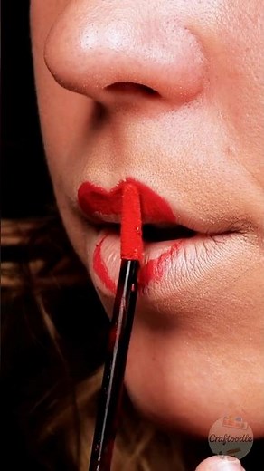 Red Queen 👑 Halloween Makeup (Alice in Wonderland Inspired) ❤️🎃 #halloween