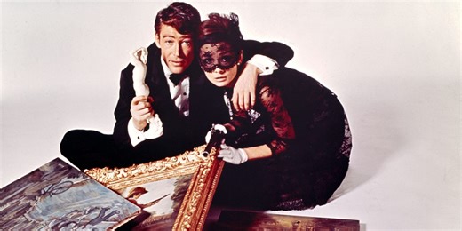 The Louvre Heist Just Inspired the Ultimate Last-Minute Halloween Costume