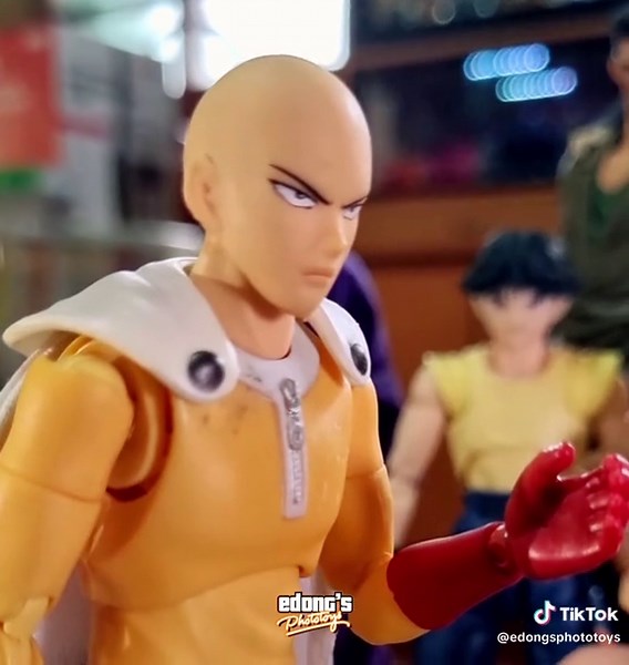 One Slap Man: Combining Anime and Slap Contests