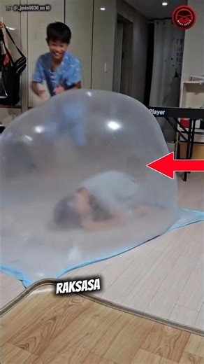 Make giant bubbles from slime.