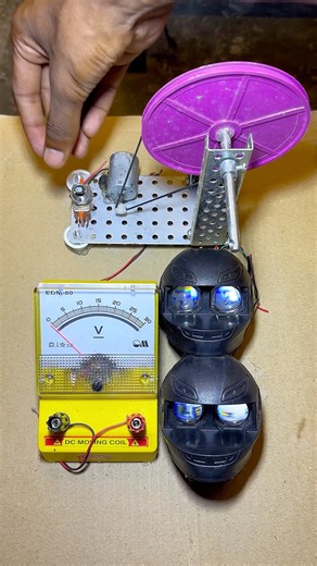Pulley And Dynomo Dc Motor To Start Two Fog Light & Analog Voltmeter • Dc Motor