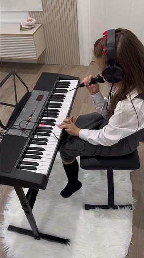 Mustar 61 Key Piano Keyboard Electric Keyboard Piano with Light-Up Keys