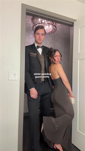 Color Coordinating for Winter Wedding Outfits