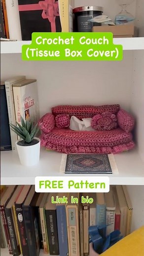 Crochet Couch (Tissue Box Cover)