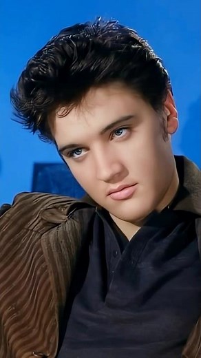 30 Rare Restored & Colorized Photos of Elvis Presley (and Priscilla) 🎨✨👑