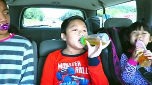 Bad Family -★Bad Baby Daddy vs Victoria Annabelle Messy Poop Prank Baby Toy Freaks Hidden