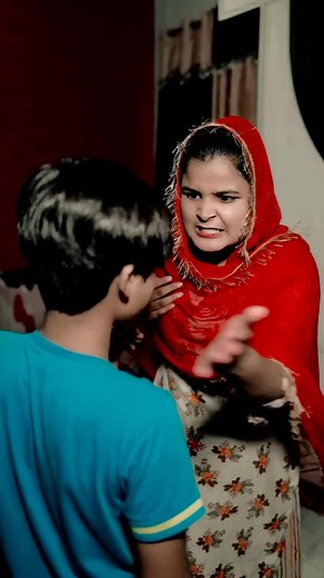 Exploring Cultural Attire and Casual Fashion in Daily Life