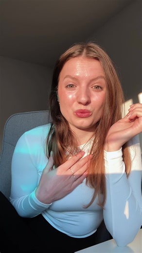 Versagensangst - und ja ich hab sie auch… Obwohl ich weiß was ich kann, frisst sie mich manchmal auf und ich fühle mich wie gelähmt… weine, hab Angst was andere von mir denken, Angst nicht gut genug zu sein… #uni #study #versagensangst #examen