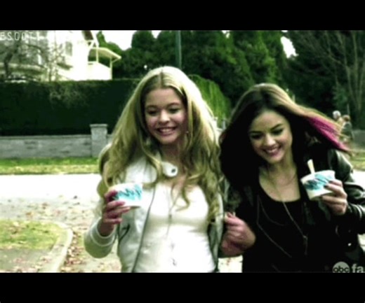 Exploring Pretty Little Liars: A Fan's Guide