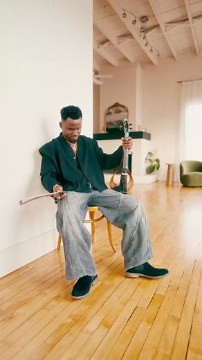 Demola - The Violinist on Reels