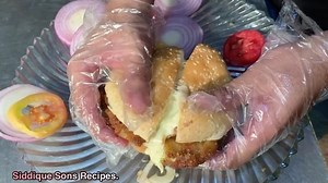 4.3K views · 12 shares | Hello Cheese Lovers! Who wants this?? Recipe is Coming Soon 朗朗朗 #siddiquesonscaterers #siddiquesons #cheese #cheeseburger #cheeselover #cheeseburger #fastfood #siddiquesonsrecipes | Siddique Sons Catering Services | Facebook