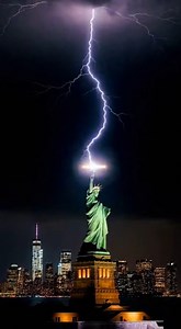 473K views · 16K reactions | Lightning Strike at the Statue of...