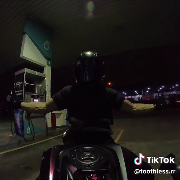 Exploring the Honda CBR250RR Riding Experience