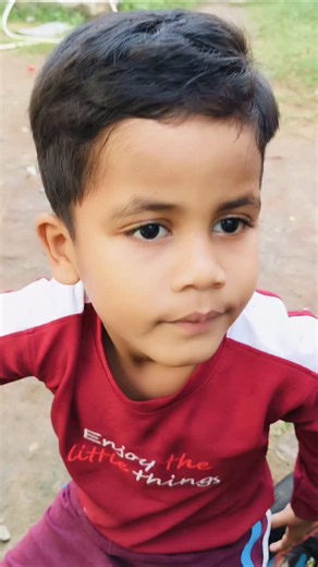 Sainaba Beebi on Instagram: "“Homemade hair wash powder for hair growth and grey hair control… Chemical-free, budget-friendly, super effective! Hair wash powder from @vlog.naya_herbal_product To Order 👇 WhatsApp 9003617202 . . . . . . . . . #HomemadeHairWashPowder #NaturalHairCare #HairGrowthTips #GreyHairControl #AyurvedicHairCare #HerbalHairWash #HealthyHairJourney #DIYHairCare #ChemicalFreeHairCare #HairCareRoutine #HerbalRemedy #OrganicHairCare #fblifestyle [Homemade hair wash powder, herba