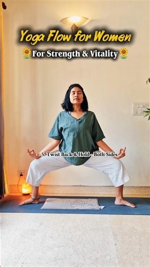 A Powerful Yoga Flow for Strength, Mobility & Feminine Vitality
