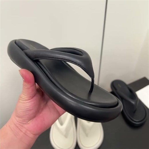The row flip flop online shopping outlet