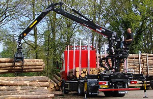 LOGLIFT 118S | Forestry Cranes | Hiab