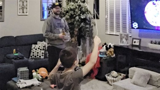 Parents try balloon drop for New Year but everything goes wrong