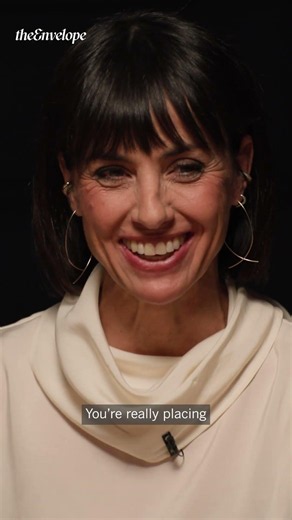How Linda Cardellini navigated the ‘nerve-wracking’ intimacy of ‘DTF St. Louis’