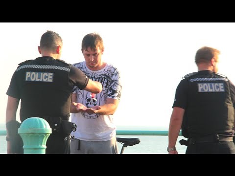 Crazy White Man Takes Dump in Front Of Police