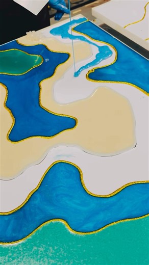 Create, pour & shine -Geode Resin Art Workshop |shorts | trend