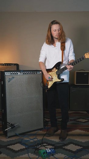 Vintage Fender Super Six Reverb Guitar Amplifier Demo