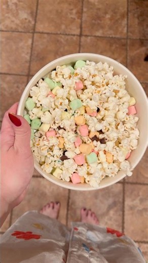 @l‪@lesserevilsnacks‬opcorn bowl 😍 #asmrvideo #sweettooth