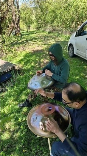 Grooving on his first day! | Acero D Kurd | Handpan Lessons