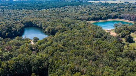 Texas ranch with clearwater swimming holes and a 4,000-square-foot lodge is taking offers