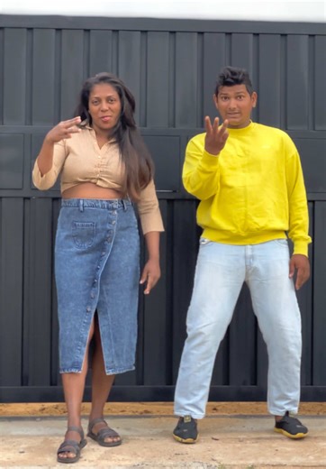 ඔයා ආස කෙට්ටුවට ඉන්නද මහතට ඉන්නද?🙄☺😍#cb_dancer_sl #mrs_cb_dancer @Mrs CB dancer