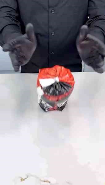 The Best Way to Make a Big Juicy Cheeseburger